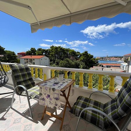 Apartments Mare Banjol Eksteriør billede