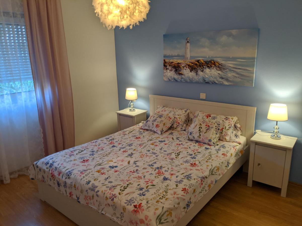 Apartments Mare Banjol Eksteriør billede